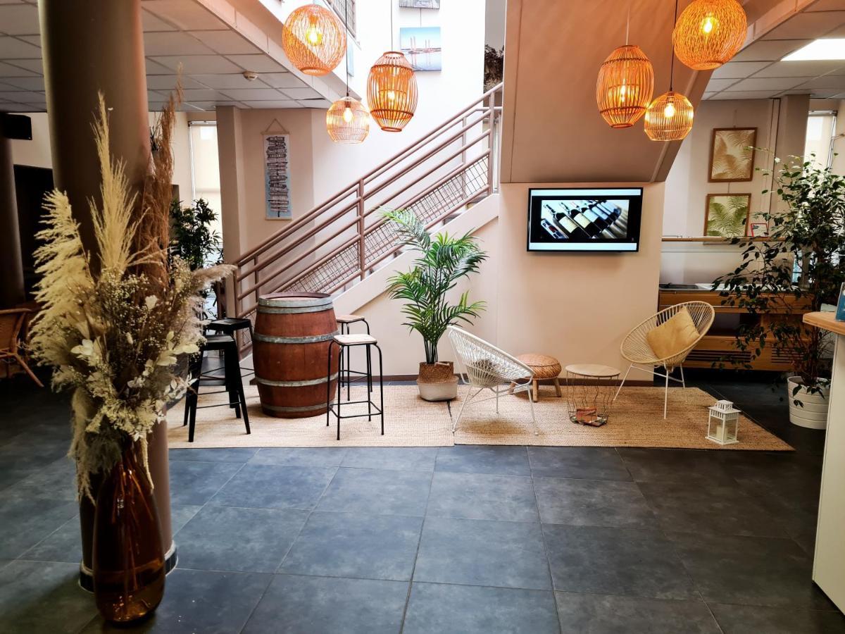 Auberge De Jeunesse Hi Bordeaux-Blanquefort - Ex Otellia Dış mekan fotoğraf