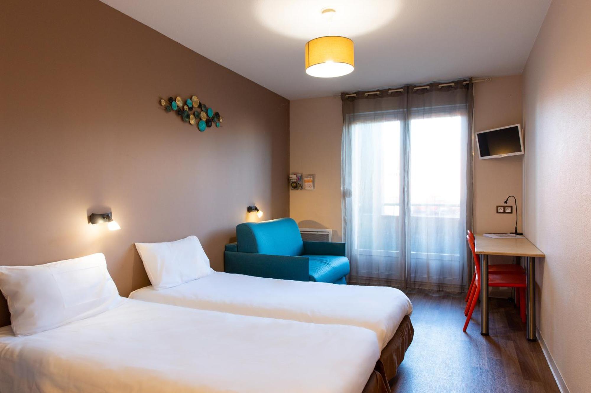 Auberge De Jeunesse Hi Bordeaux-Blanquefort - Ex Otellia Dış mekan fotoğraf